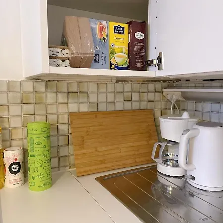 Nextdoor Host Solo Traveler 24h Self Check-in Fast Wifi