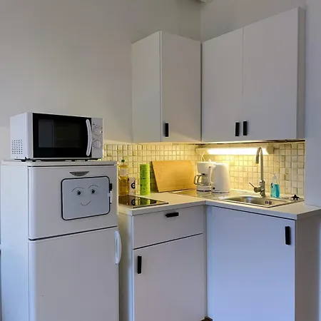 Nextdoor Host Solo Traveler 24h Self Check-in Fast Wifi * 헬싱키