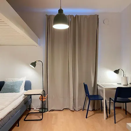 Nextdoor Host Solo Traveler 24h Self Check-in Fast Wifi