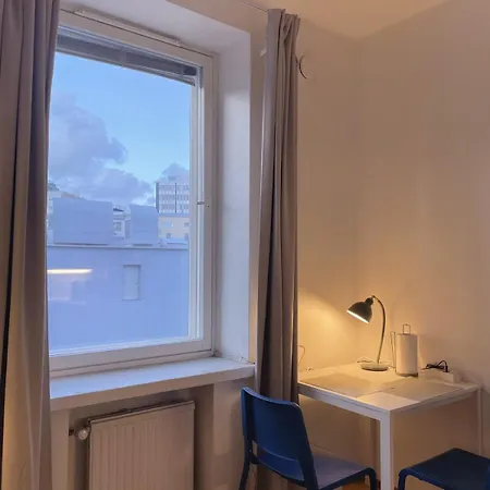 Nextdoor Host Solo Traveler 24h Self Check-in Fast Wifi 아파트